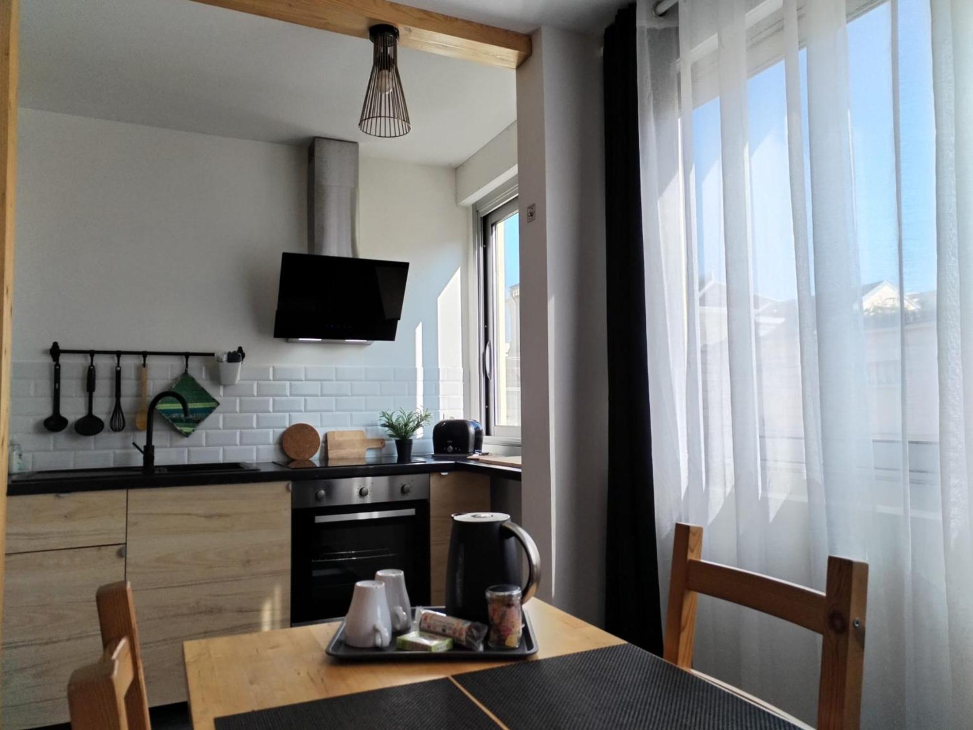 Appartement Centre Avec Parking Privatif *